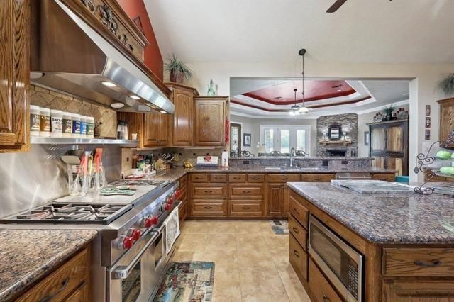 2014 Fish Lake Road, Kountze, TX 77625