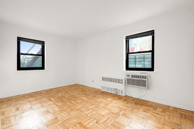 94-30 60th Avenue 1H, Elmhurst, NY 11373