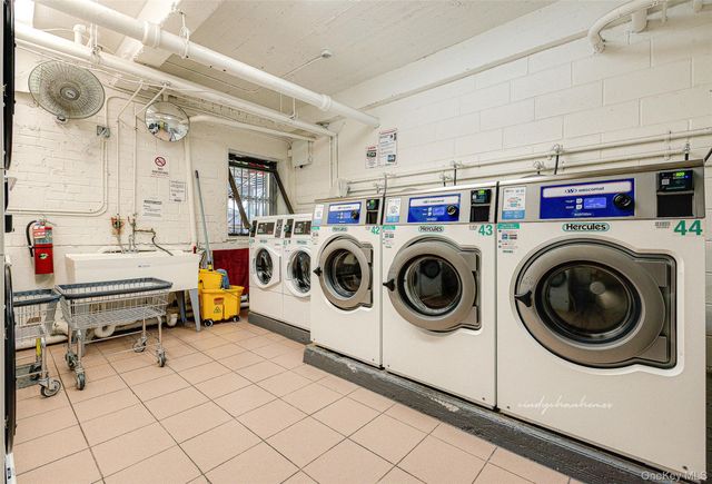 94-30 60th Avenue 1H, Elmhurst, NY 11373