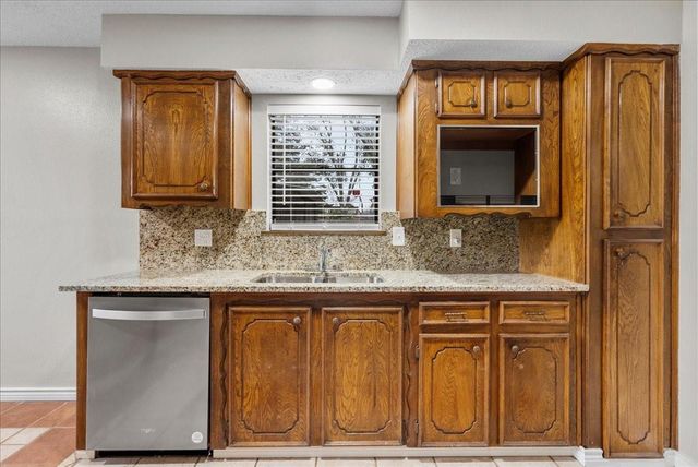 537 Keith Avenue, Houston, TX 77504