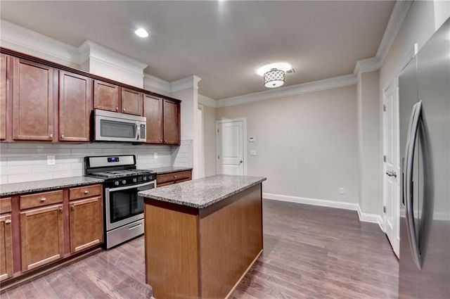 11619 Davenport Lane, Alpharetta, GA 30005