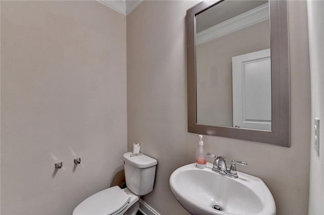 11619 Davenport Lane, Alpharetta, GA 30005