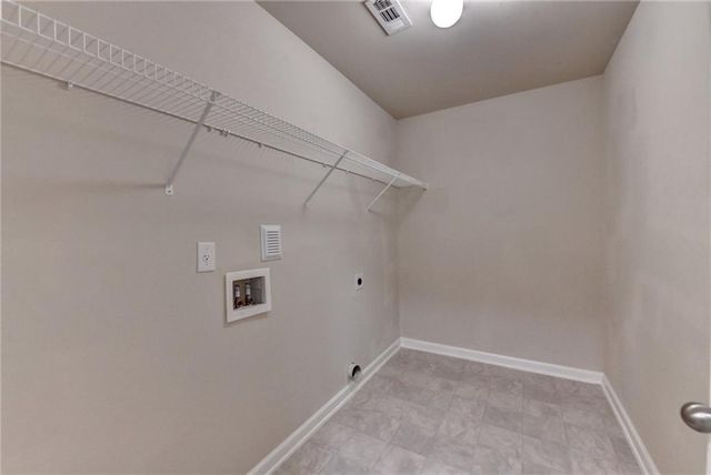 11619 Davenport Lane, Alpharetta, GA 30005