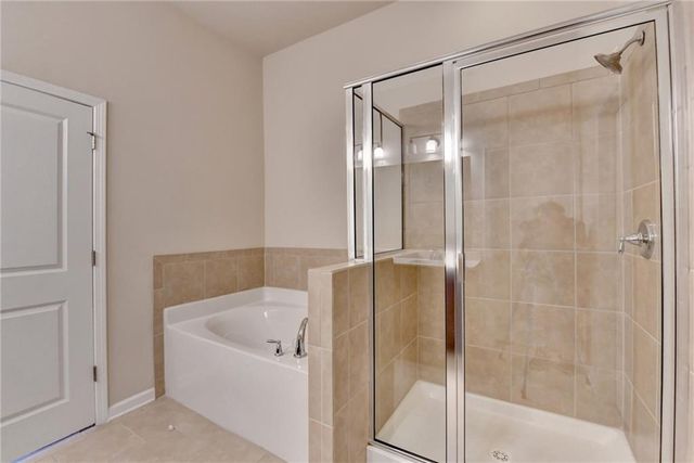 11619 Davenport Lane, Alpharetta, GA 30005
