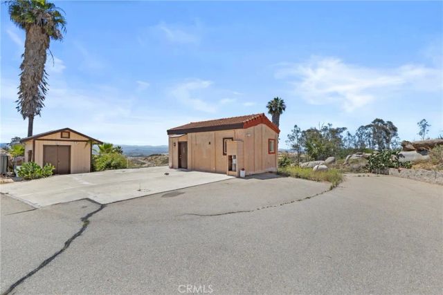 1252 Rancho Luiseno, Escondido, CA 92026