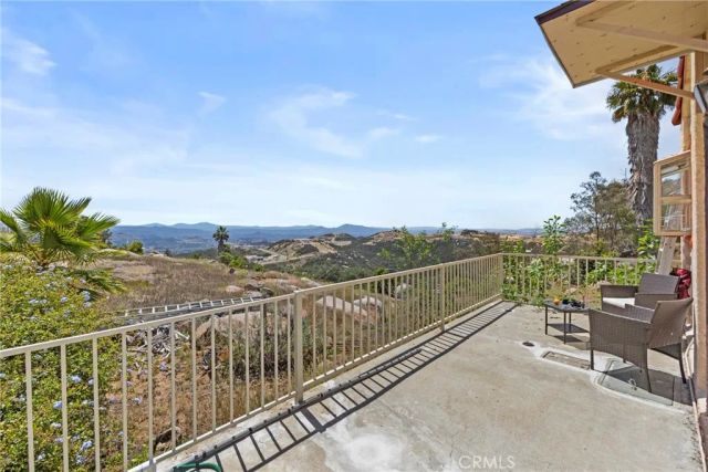 1252 Rancho Luiseno, Escondido, CA 92026