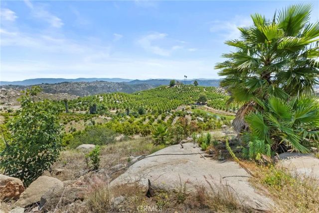 1252 Rancho Luiseno, Escondido, CA 92026