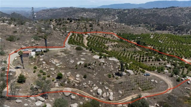 1252 Rancho Luiseno, Escondido, CA 92026