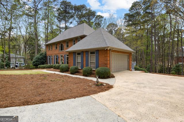 123 Stonington Drive, Peachtree City, GA 30269