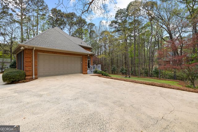 123 Stonington Drive, Peachtree City, GA 30269