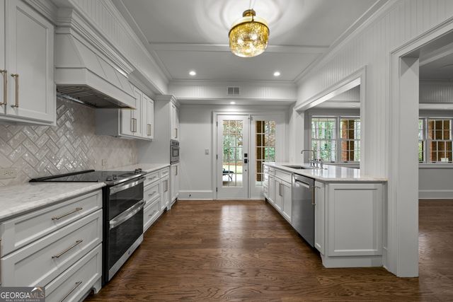 123 Stonington Drive, Peachtree City, GA 30269