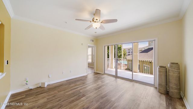 8290 W GATE Parkway, 709, Jacksonville, FL 32216