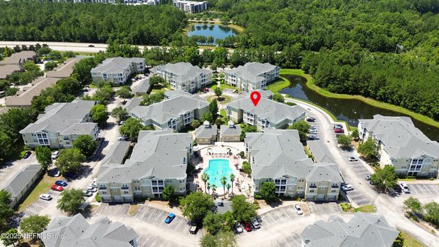 8290 W GATE Parkway, 709, Jacksonville, FL 32216