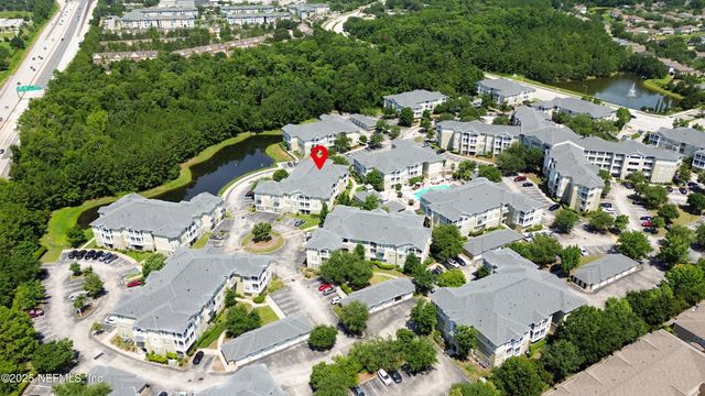 8290 W GATE Parkway, 709, Jacksonville, FL 32216