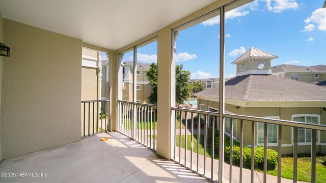 8290 W GATE Parkway, 709, Jacksonville, FL 32216