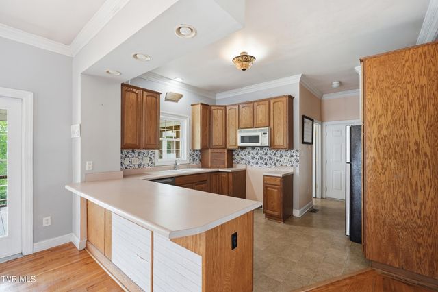 774 V I Ranch Road, Bristol, TN 37620