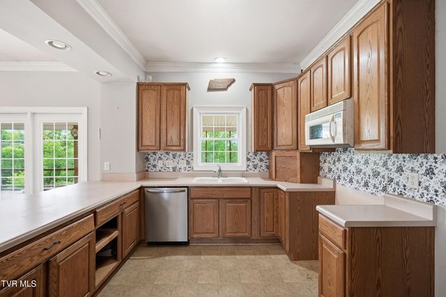 774 V I Ranch Road, Bristol, TN 37620