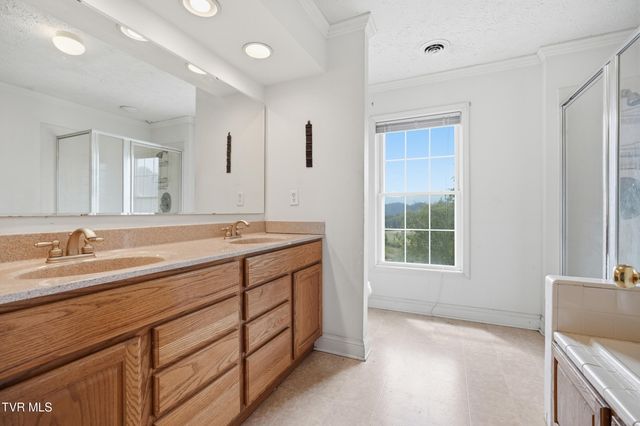 774 V I Ranch Road, Bristol, TN 37620