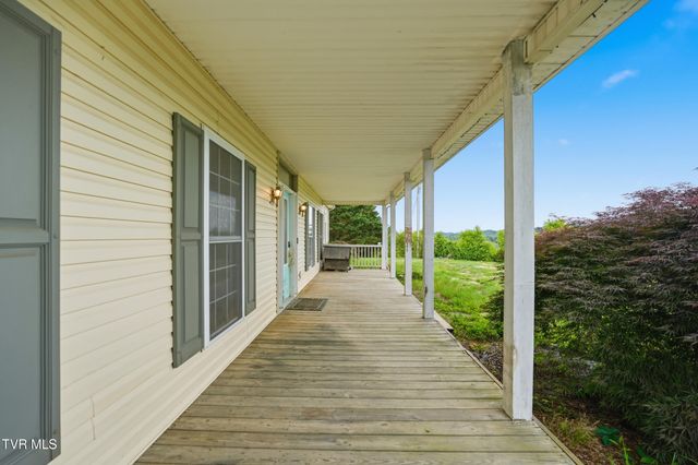 774 V I Ranch Road, Bristol, TN 37620