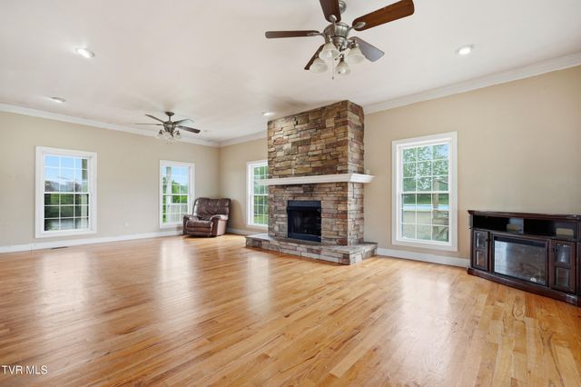 774 V I Ranch Road, Bristol, TN 37620