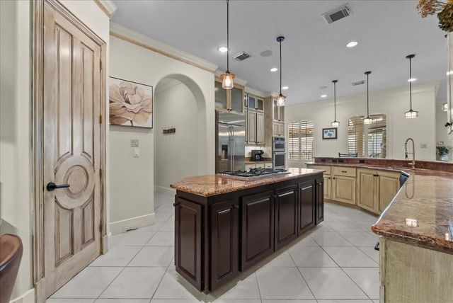 541 Villa Drive, Seabrook, TX 77586