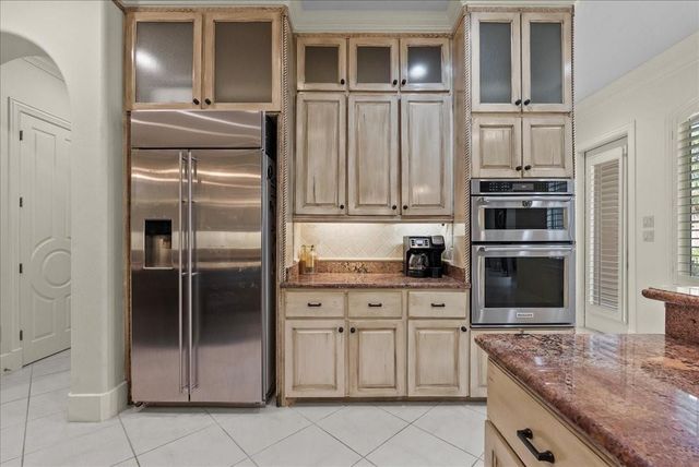 541 Villa Drive, Seabrook, TX 77586