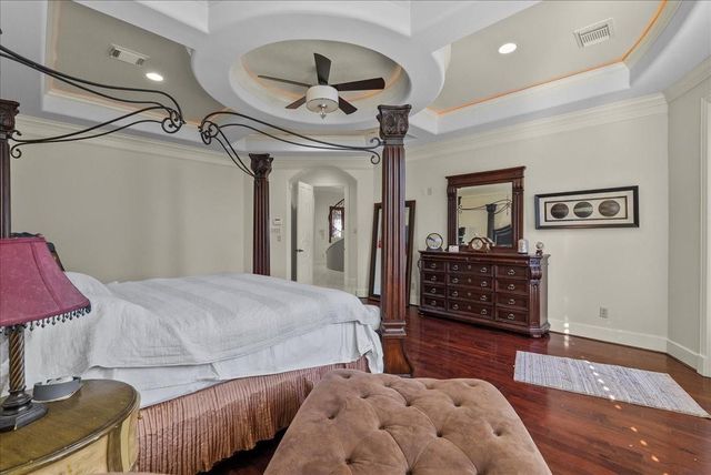 541 Villa Drive, Seabrook, TX 77586