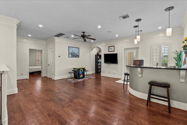 541 Villa Drive, Seabrook, TX 77586