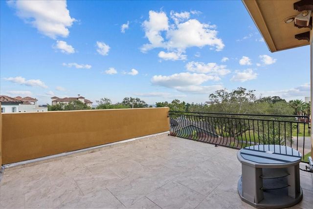 541 Villa Drive, Seabrook, TX 77586