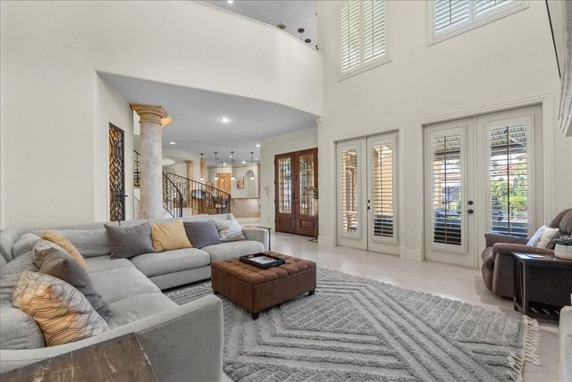 541 Villa Drive, Seabrook, TX 77586