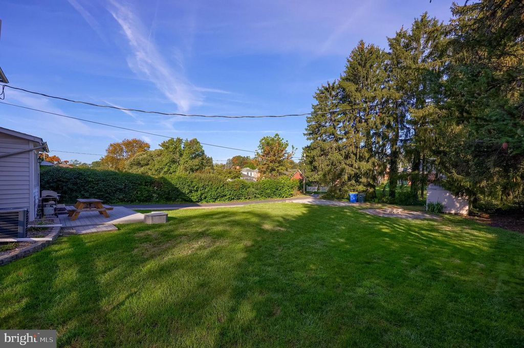 3205 EASTERN BLVD, York, PA 17402