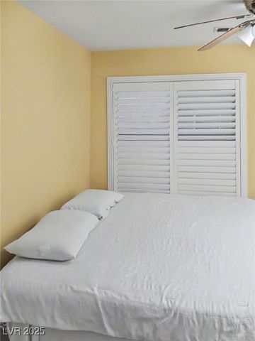 9861 Snowy Canyon Court, Las Vegas, NV 89183