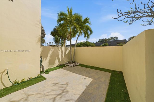 8313 SW 137th Ave 8313, Miami, FL 33183
