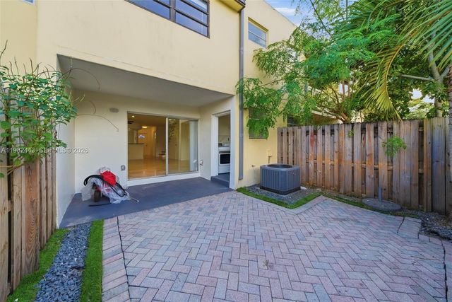 8313 SW 137th Ave 8313, Miami, FL 33183