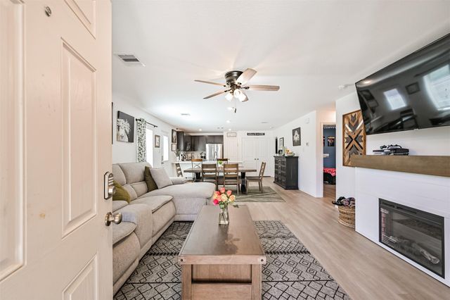 138 Austin Road, Angleton, TX 77515