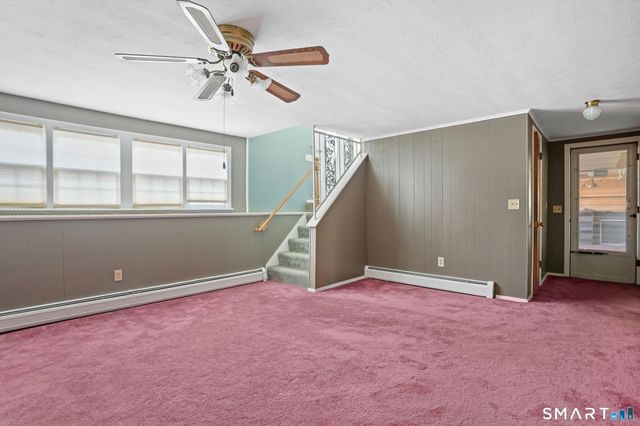 61 Rustic Lane, East Hartford, CT 06118