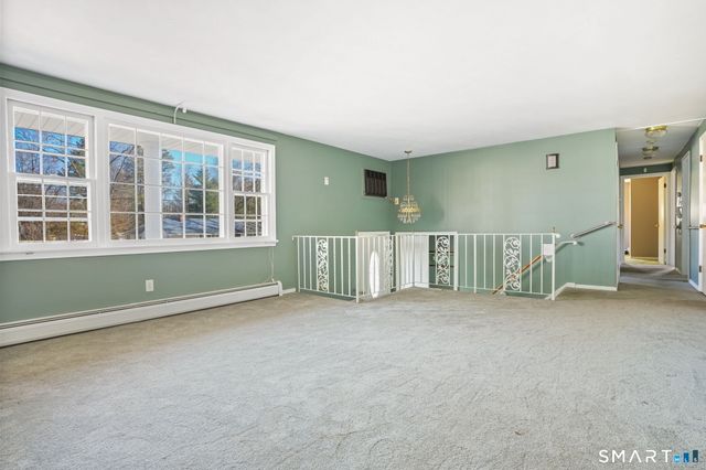 61 Rustic Lane, East Hartford, CT 06118