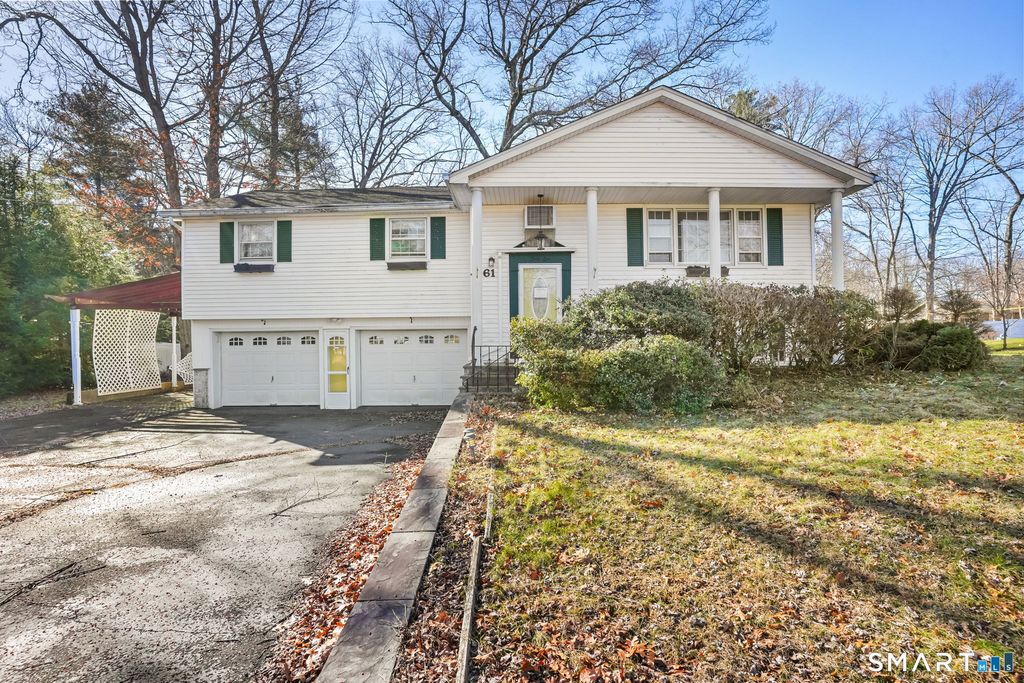 61 Rustic Lane, East Hartford, CT 06118