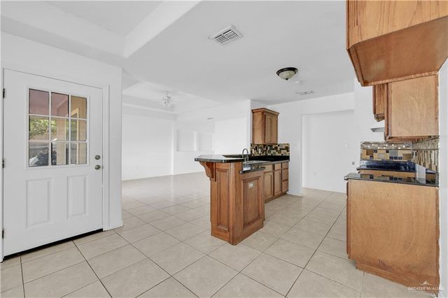 2101 Sunrise Drive, San Juan, TX 78589