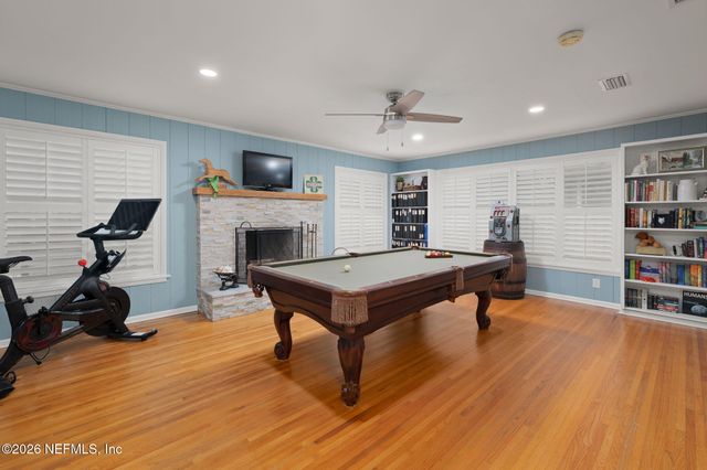 7033 CATALONIA Avenue, Jacksonville, FL 32217