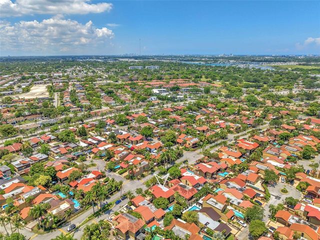 1010 NE 204th Ter, Miami, FL 33179