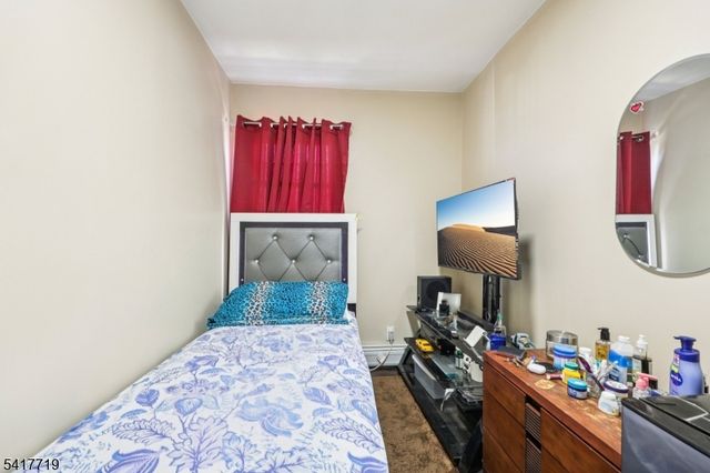 106 E Main St, Paterson City, NJ 07522