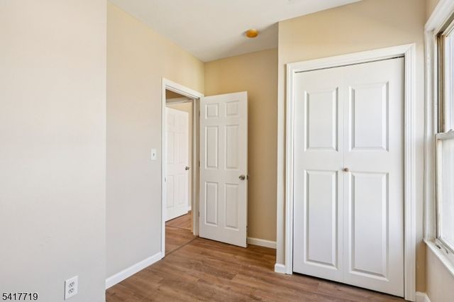 106 E Main St, Paterson City, NJ 07522