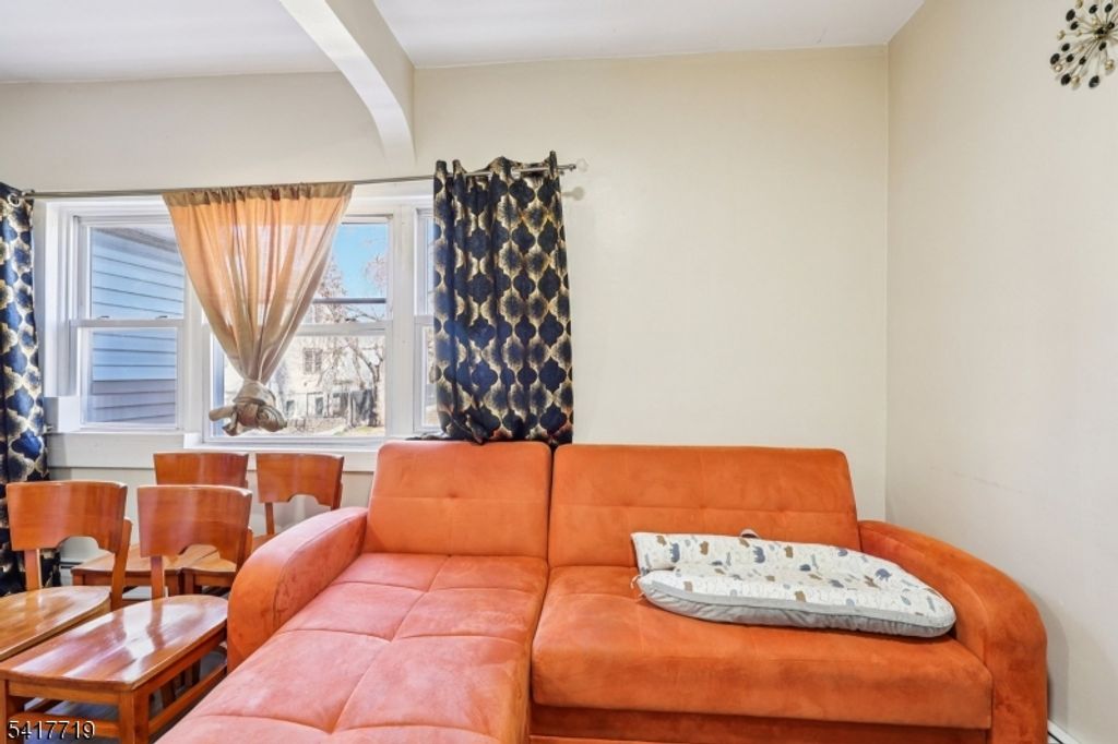 106 E Main St, Paterson City, NJ 07522 — photo 5