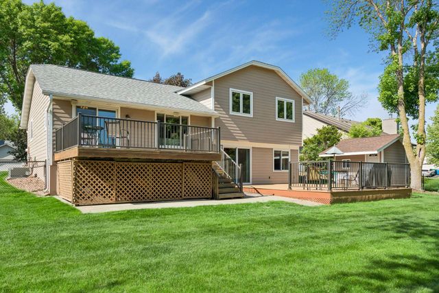 12838 95th Avenue N, Maple Grove, MN 55369