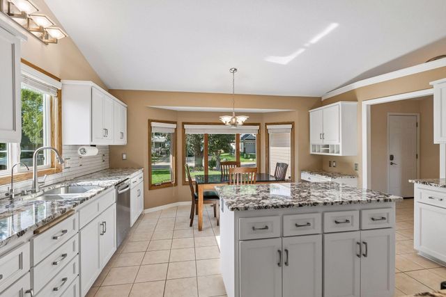 12838 95th Avenue N, Maple Grove, MN 55369