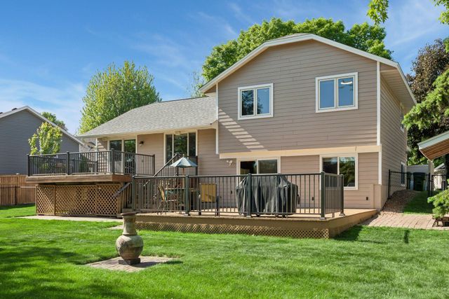 12838 95th Avenue N, Maple Grove, MN 55369