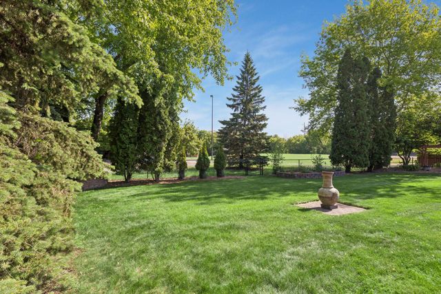 12838 95th Avenue N, Maple Grove, MN 55369