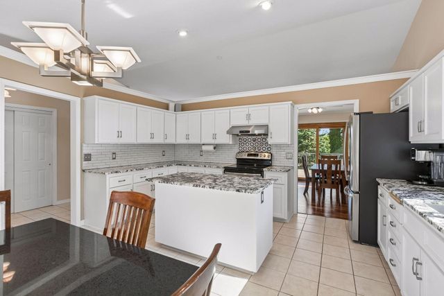 12838 95th Avenue N, Maple Grove, MN 55369