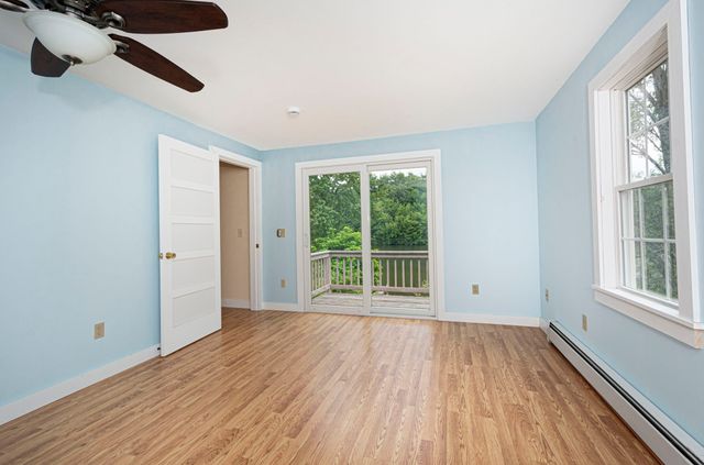 12 Fairground Rd, Sturbridge, MA 01566